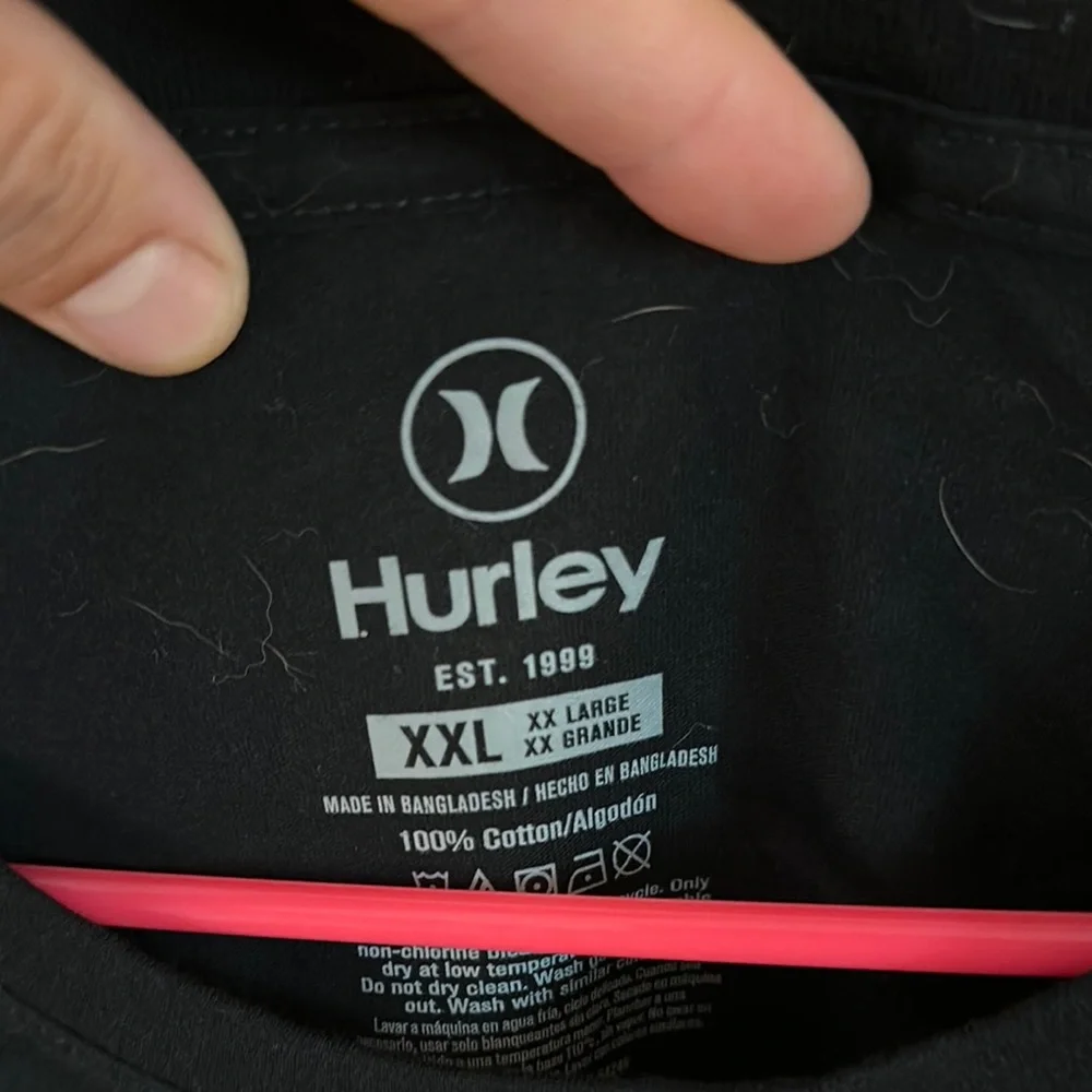 Hurley Black Short Sleeve Tee Casual Style - Picture 2 of 2